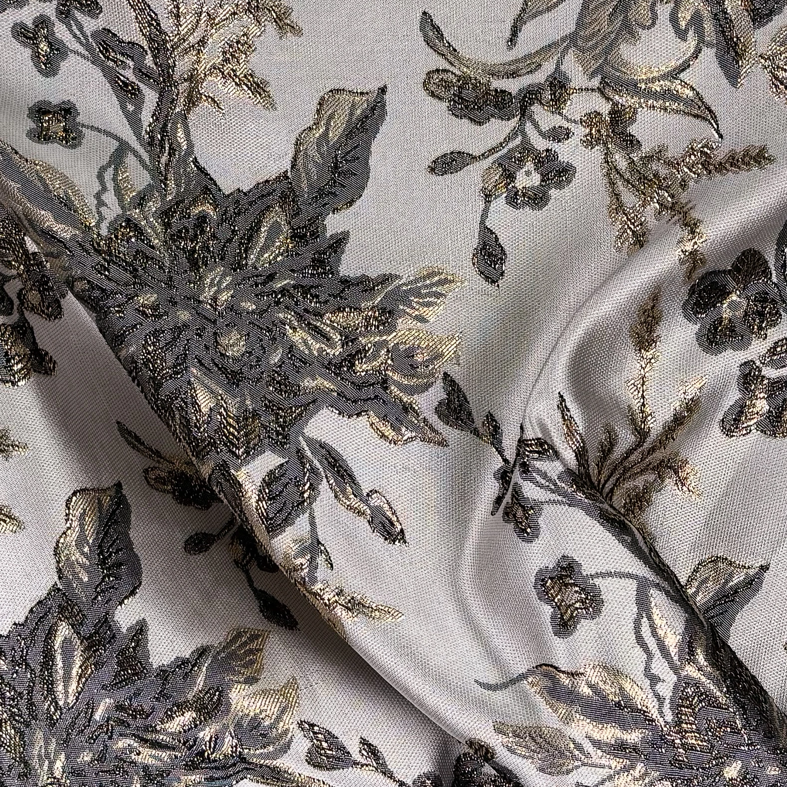 Brocade – Greygold Floral