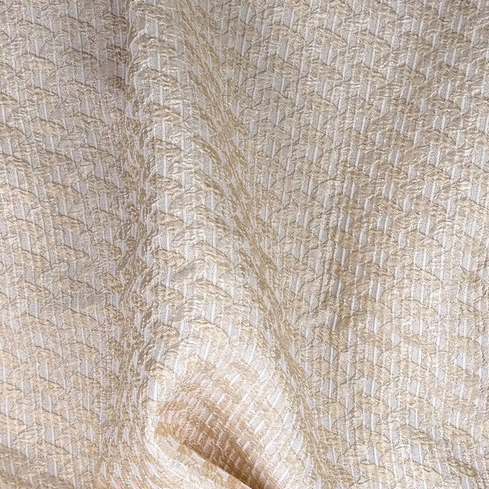 Jacquard – Cream Crosshatch
