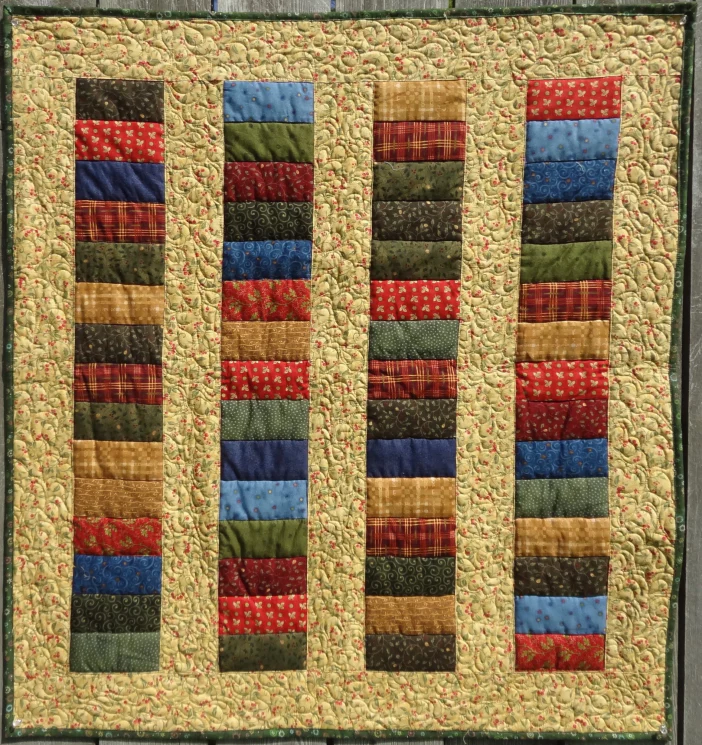 Charm Tablets: Emma - - Finished Quilt