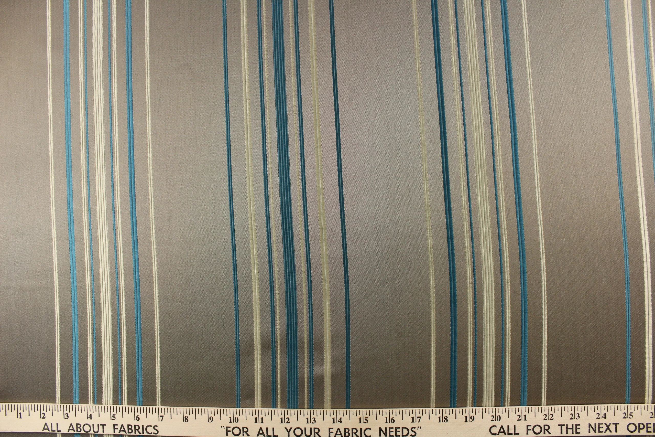 Yarn Dye Stripe Courtland in Elegant