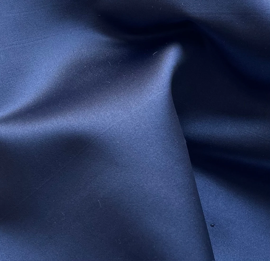 Airy Nautical Navy Silk Twill (Made in Italy)