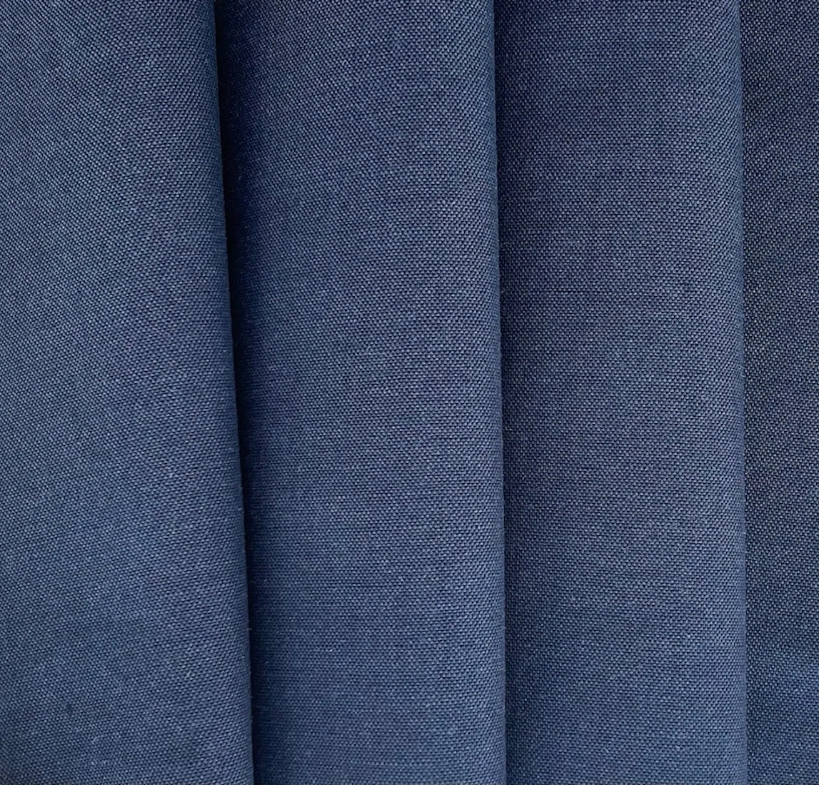 Duralee Fabrics© Ananya Fabric in Charcoal