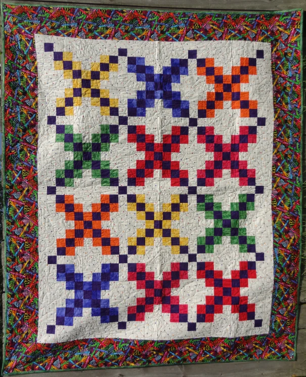 Quilt-1069 - - Finished Quilt