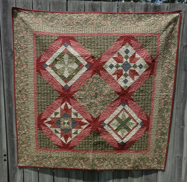 Quilt-1217 - - Finished Quilt
