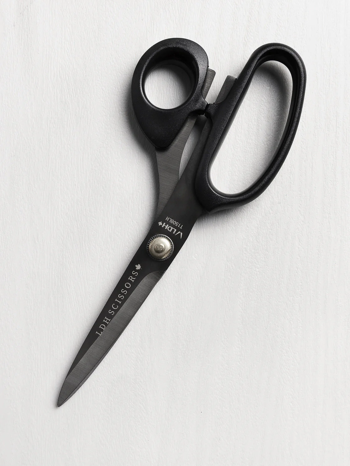 True Left-Handed 8" Black Lightweight LDH Scissors