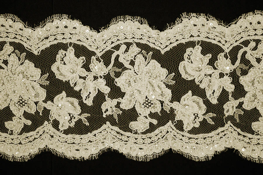 7 1/2" Sequined & Pearled Ivory Floral Alençon Galloon Lace (Made in France)