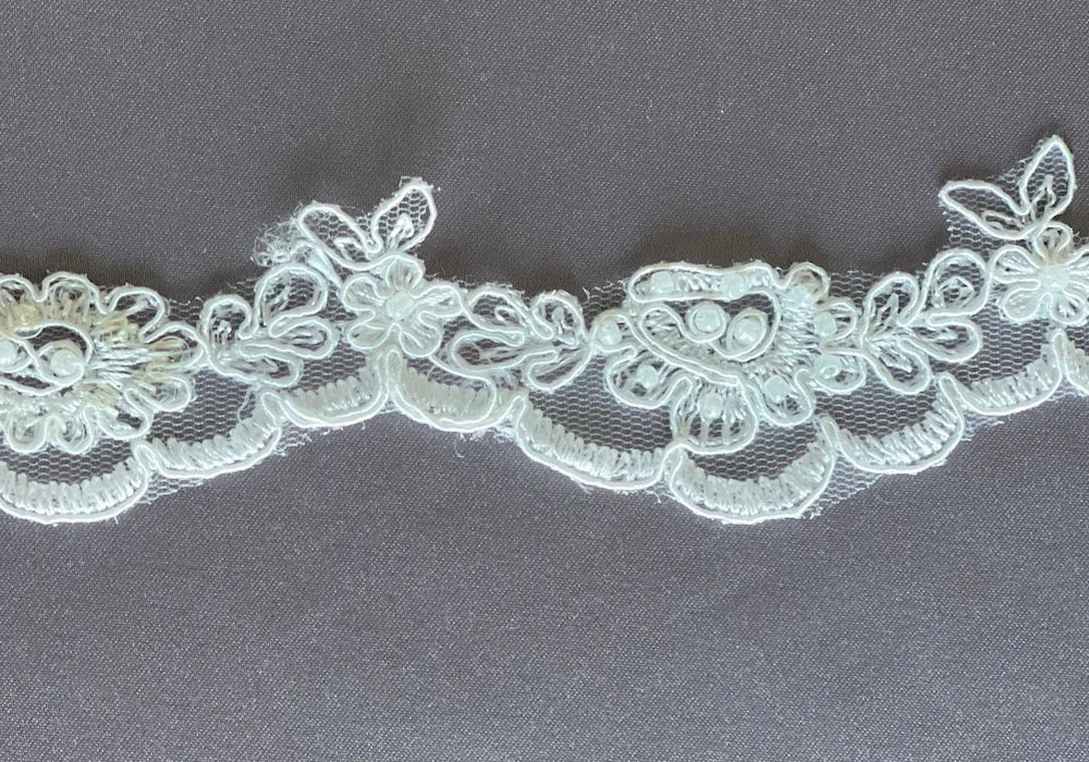 1 1/2" Ivory Pearled Alençon Style Lace Trim