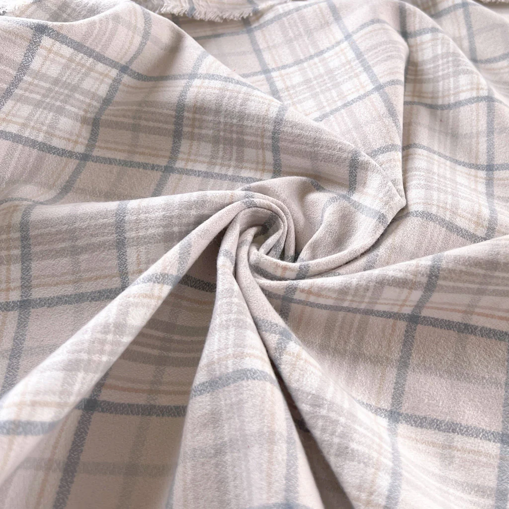 Remnant - Snow Tartan Mammoth Flannel - 0.7yd