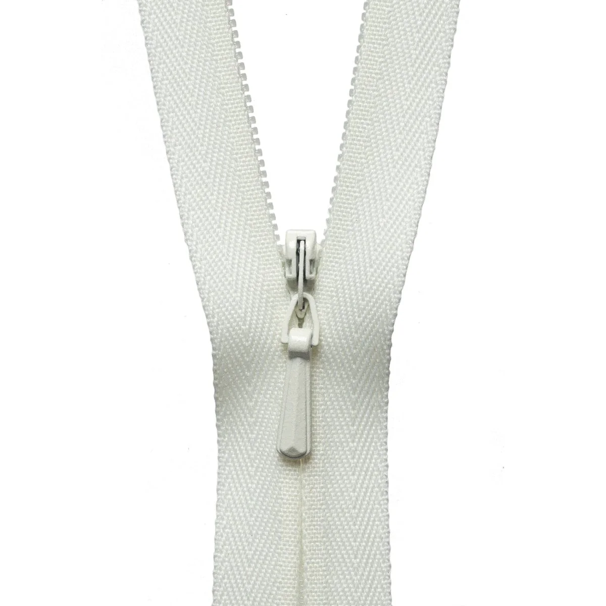 YKK Concealed Zip 56cm / 22 inch: Cream (Colour 502)